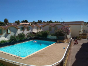 T2 cabine climatisé avec piscine, parking privé, proche port et commerces, idéal 4-5 pers. - FR-1-796-9